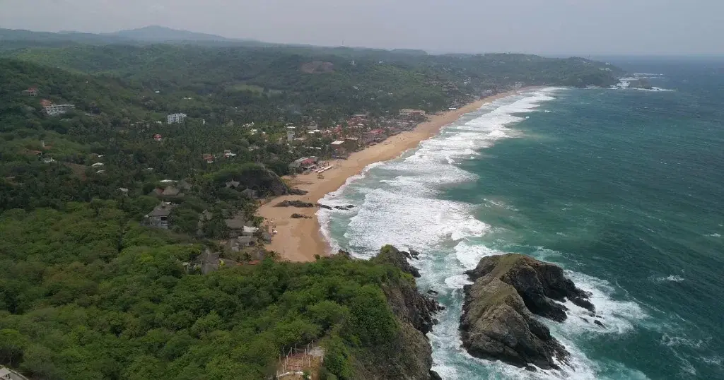 Vancouver — Puerto Escondido con Air Canada